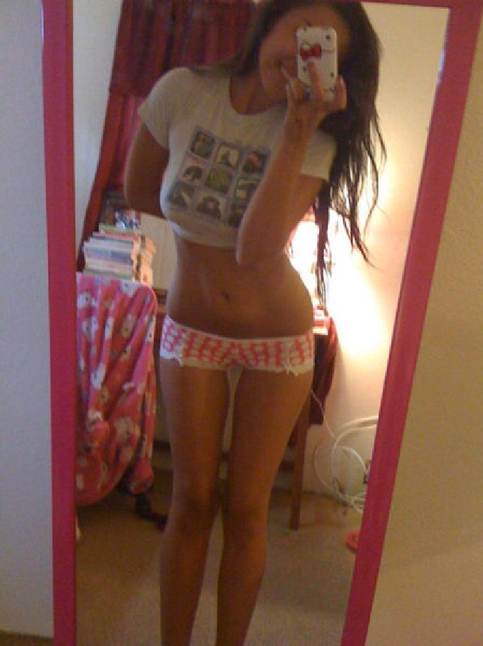 Selfie frau nackt - Bild 5302